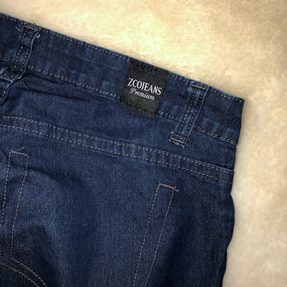 Skinny Jeans - Picture 8 of 9